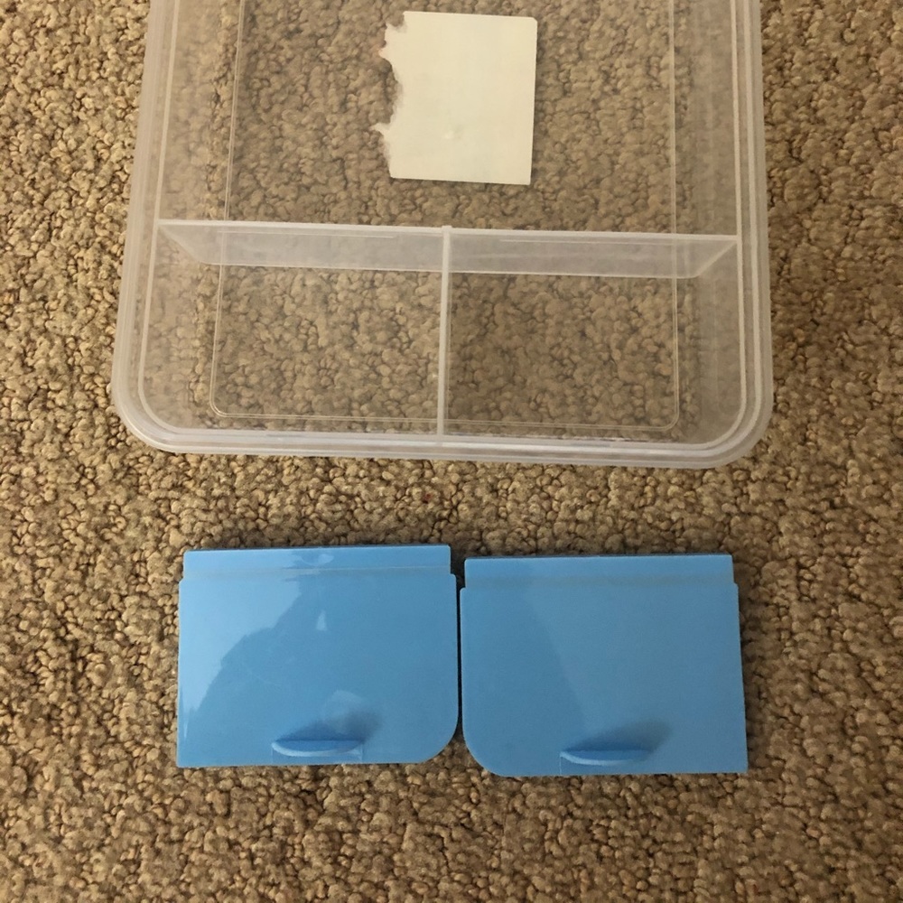 Three Slot Food Storage - Picture 4 of 4